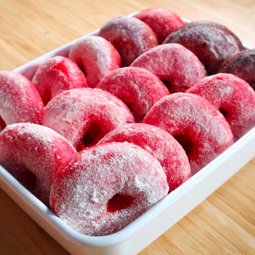 red velvet donut