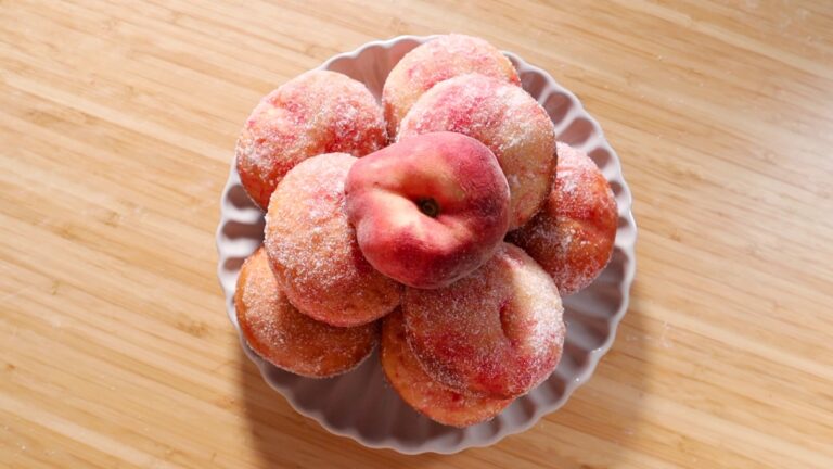 donut peach